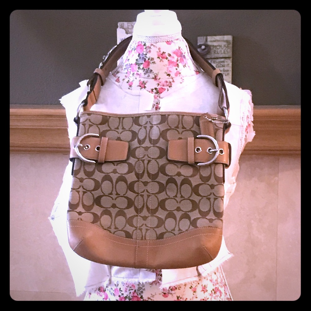 Coach medium monogram bag